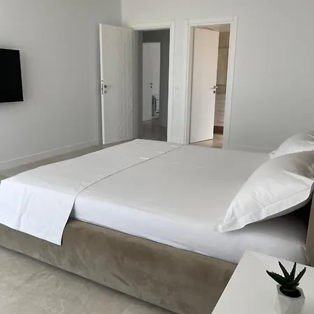 Sara House Apartman Vlora