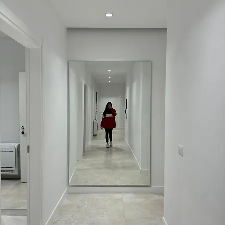 Sara House *