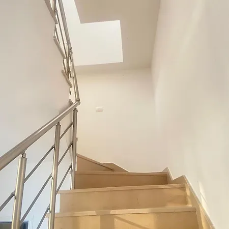Appartement Sara House Vlorë
